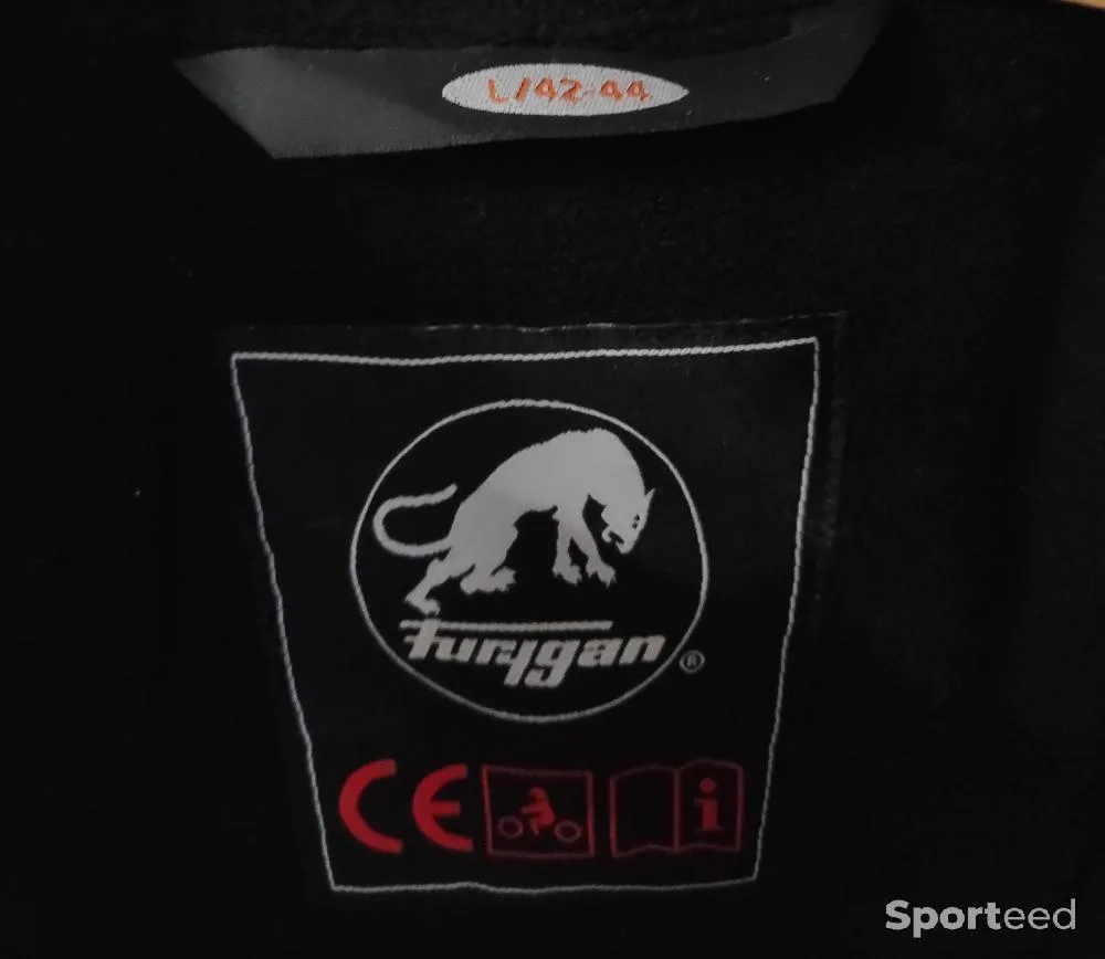 Blouson Furygan Genesys Claw Lady d'occasion Ajouté le : 18/09/2024