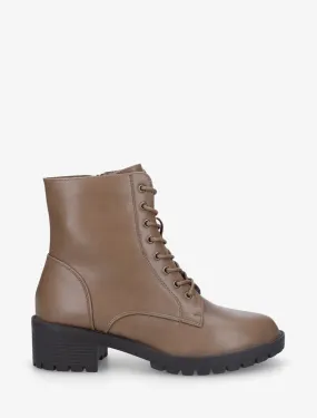 Boots à lacets en simili - Taupe