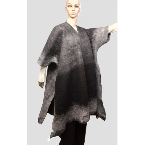 Châle kimono pour femme - noir charcoal et gris  - 100% alpaga naturel feutré 