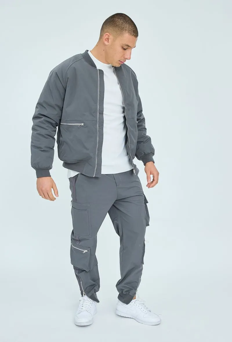Ensemble utility bombers et cargo zippé