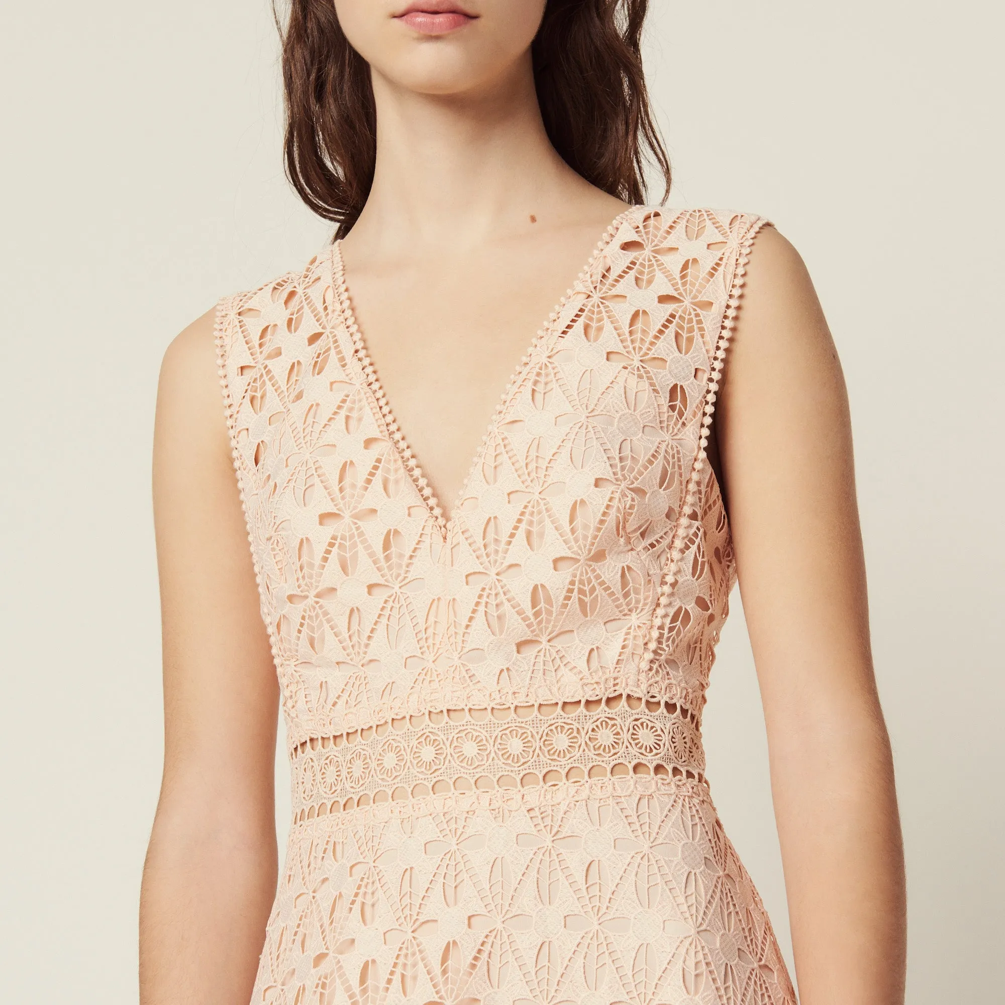 Robe midi en guipure anglaise
