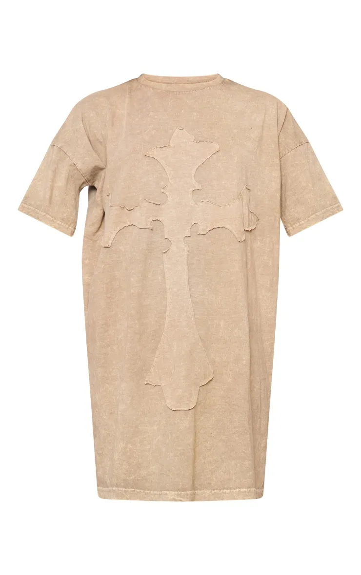 Robe T-shirt vert sauge kaki délavé javélisé à croix en relief