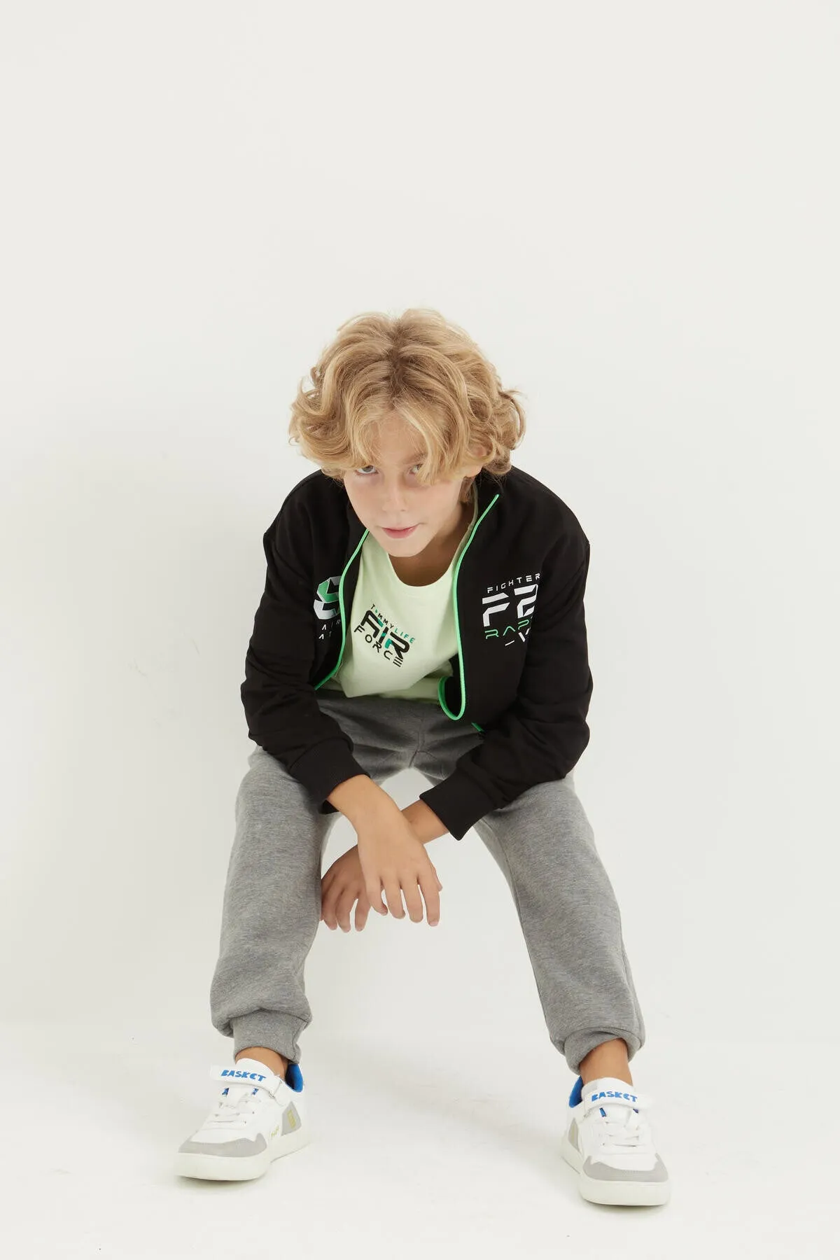 sirt baskili fermuarli dik yaka standart kalip erkek ocuk sweatshirt - 11021